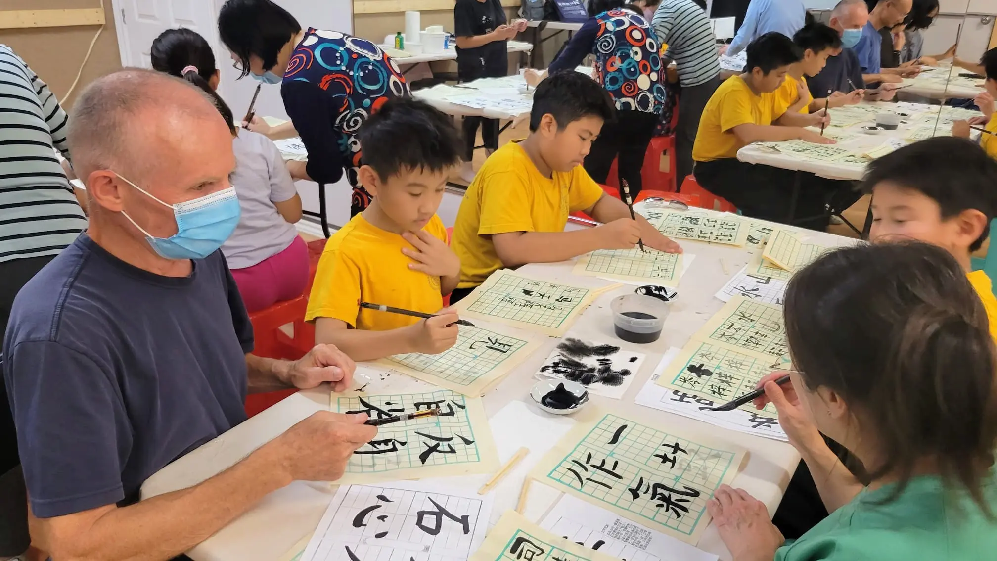 CCAC-student-Calligraphy-class