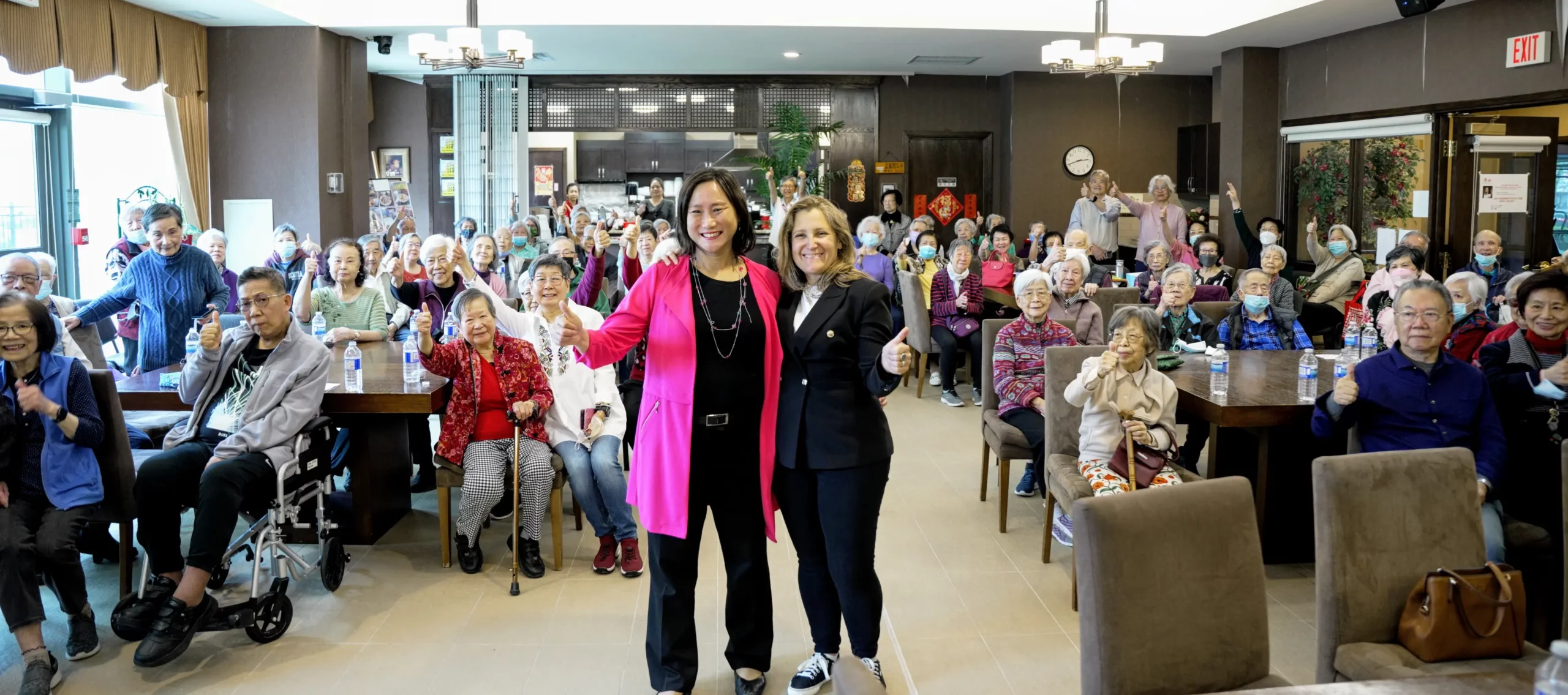 Freeland & Jean Ip visited Mon Sheong seniors