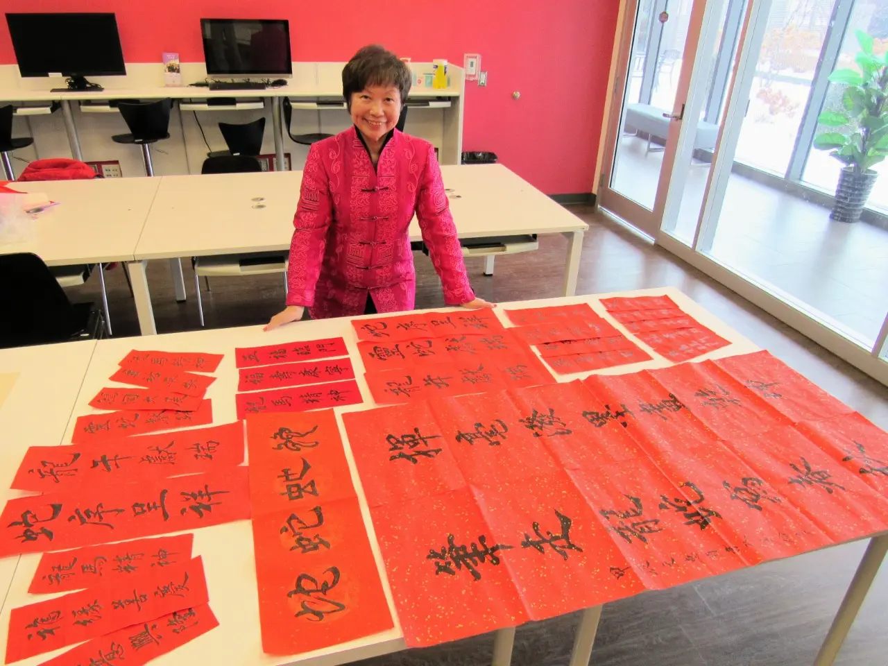 Grace_Man_Lunar_New_Year_2025_greeting_calligraphy_demonstration