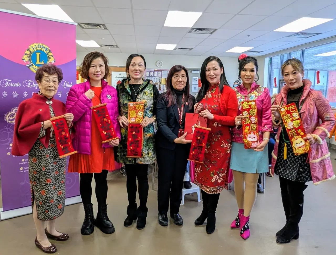 Elegant_Lions_Club_CNY_2025_visited_Carefirst_seniors_rep._Edith_Lam_delivered_appreciation_gifts_to_Lions_members