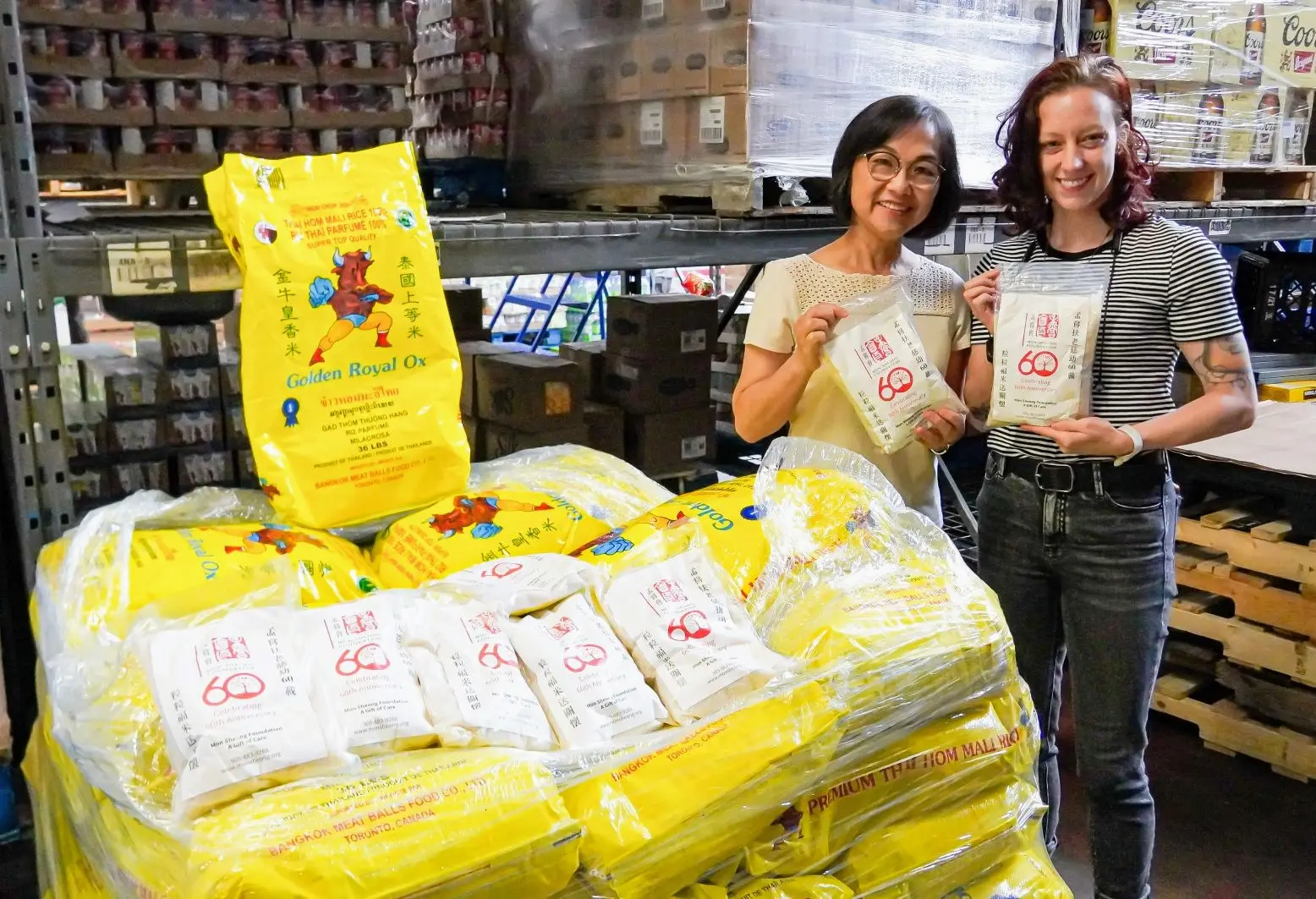 Mon_Sheong_Charity_Rice_to_North_York_Harvest_Food_Bank