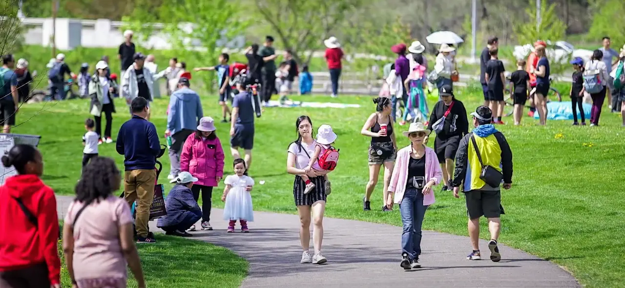 Markham's park & people