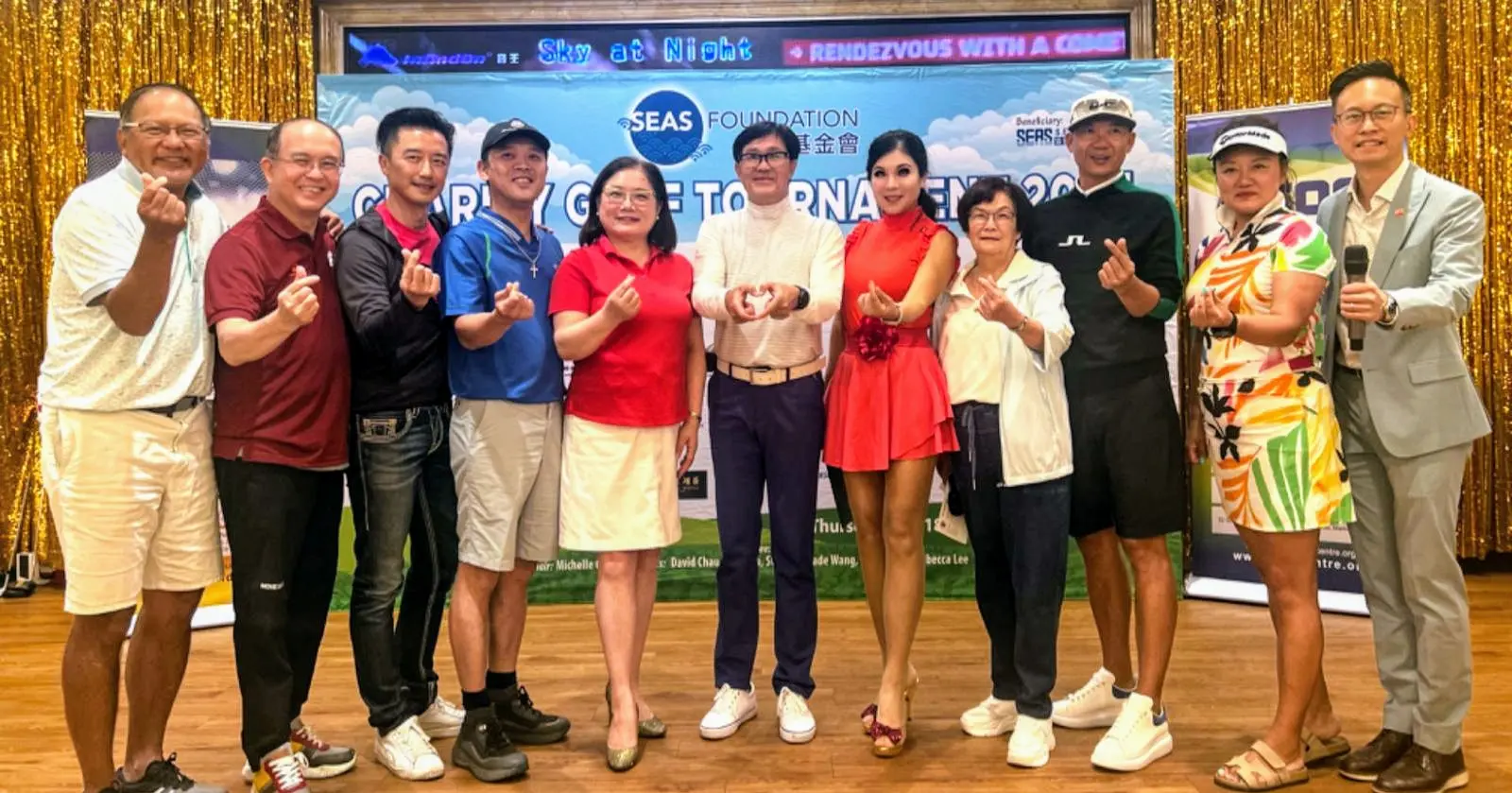 SEAS-golf-tournament-2024-media-friends-and-representatives-at-golf-dinner