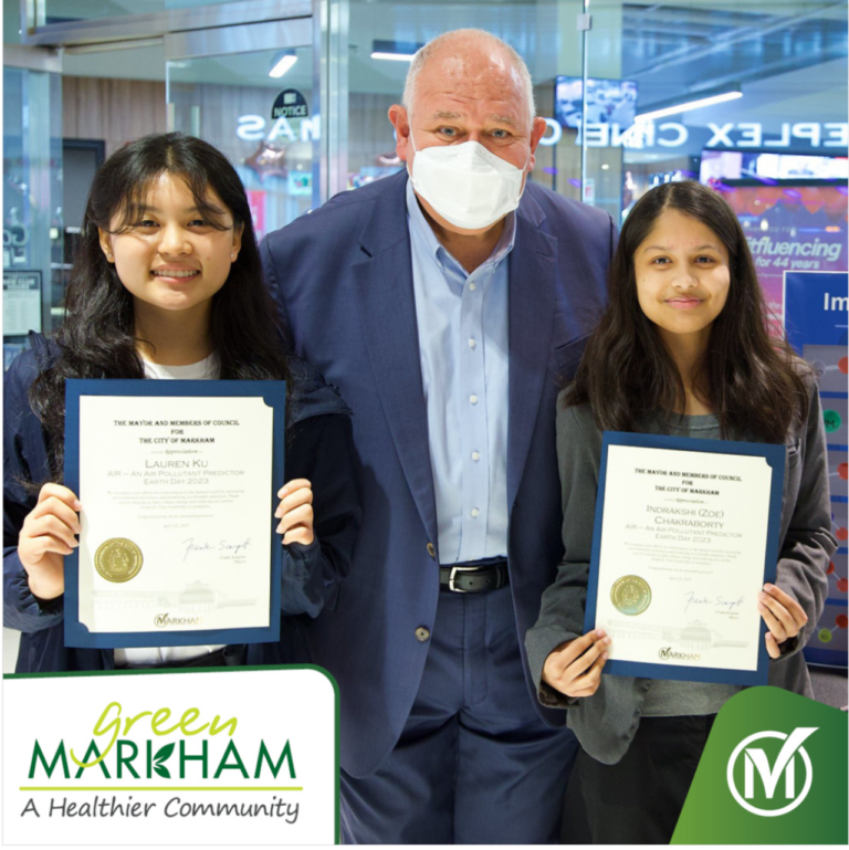 Markham Mayor with 2 student winners