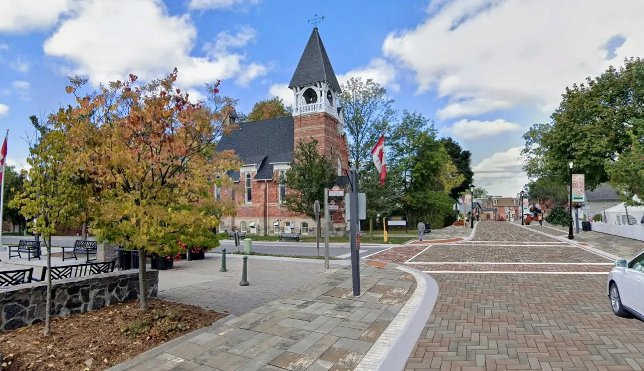 Main_Street_Unionville_street_view